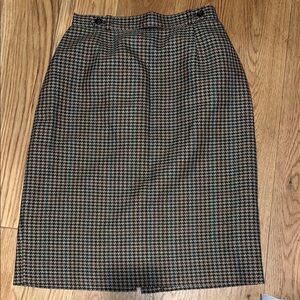 Worthington Houndstooth Pencil Skirt in Black and Brown